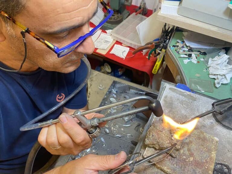 Sassari: Sardinian Filigree Jewelry Workshop - A Deep Dive into the Sardinian Filigree Jewelry Workshop