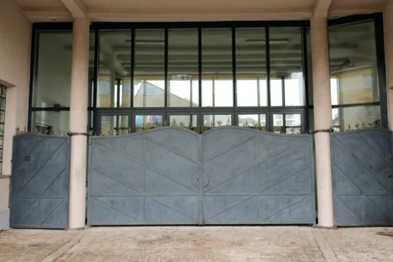 Schindlers List Movie Tour with Factory Entry & Ghetto - Practical Details and Tips