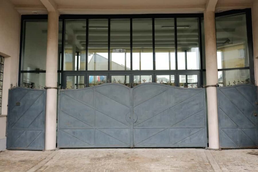 Schindlers List Movie Tour with Factory Entry & Ghetto - Practical Details and Tips