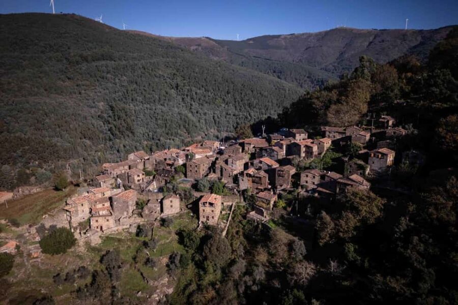 Serra da Lousã: Aldeias do Xisto Bike Tour with Local Guide - Why This Tour Offers Great Value