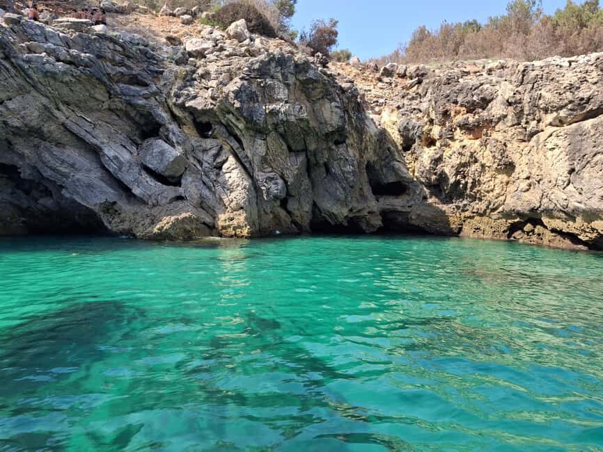 Sesimbra: Boat Tour to Hidden Natural Gems w/local fisherman - A Deep Dive into the Experience