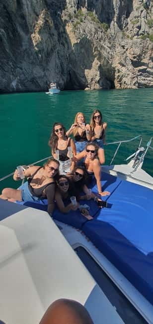 Sesimbra: Private Boat Tour to Hidden Beaches - What’s Included and What to Bring