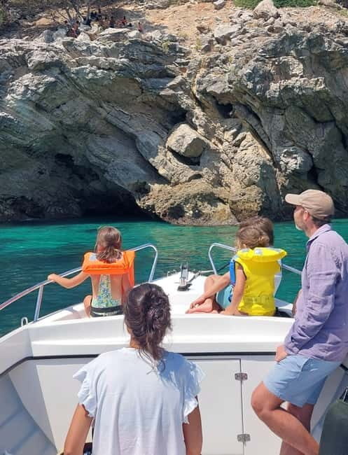 Sesimbra: Private boat trip in the Arrábida Natural Park. - Detailed Look at the Itinerary