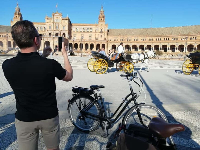Seville: Dutch Highlights (E-)Bike Tour with a Small Group - Who Will Love This Tour?