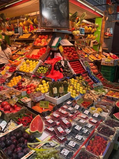 Seville: Triana Market Tapas Tour with Drinks - Delving Into the Details: What the Tour Entails