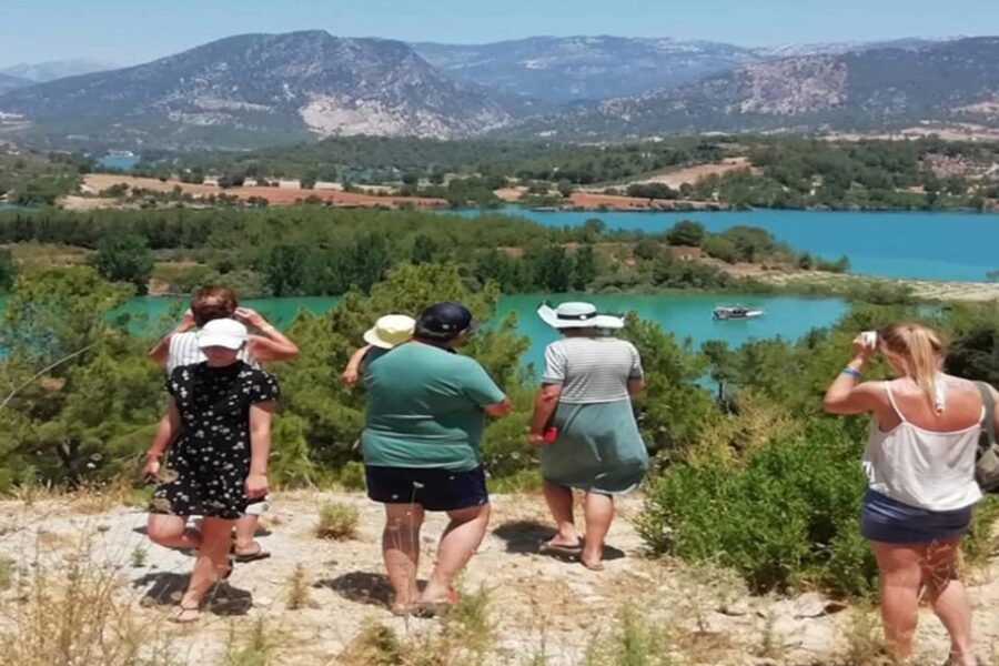 Side: Mix Tour Cabrio Bus, Boat Tour, with Lunch - Transportation and Comfort