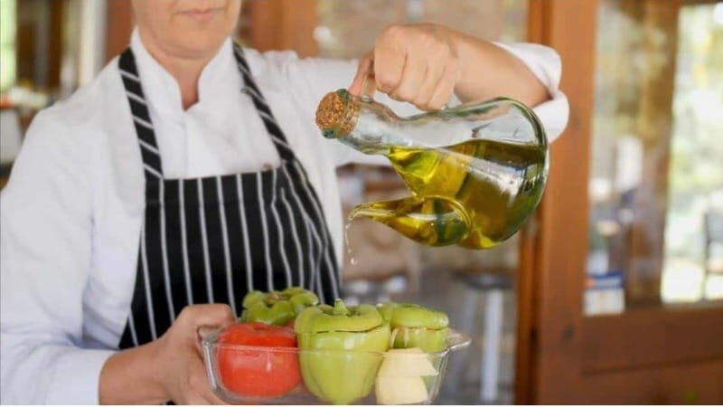 Skiathos: Dog Shelter Visit, Hike & Cooking Class with Lunch - What Really Sets This Tour Apart