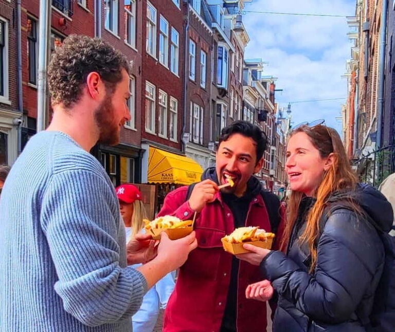 Skipping Lines & Sipping Beers: A History Tour of Amsterdam - Value for Money