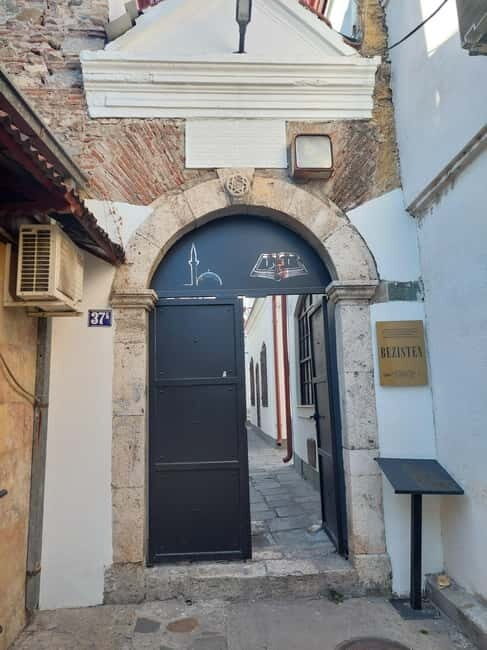 Skopje: Old town walking tour & Food tasting - Practicalities: What You Need to Know