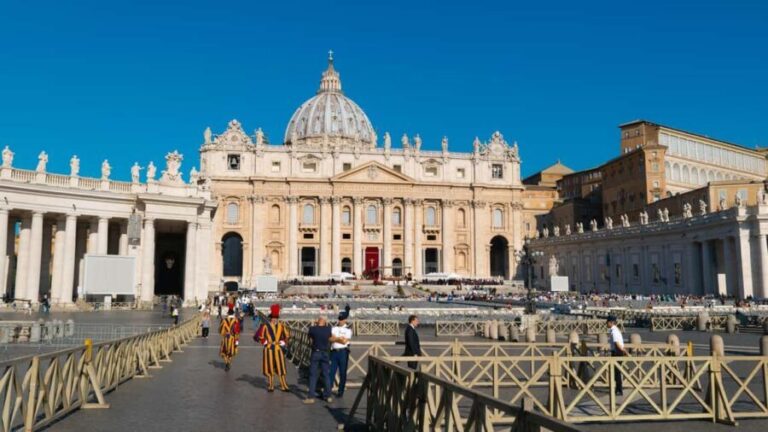 St.Peter's Basilica: Express Guided Tour & Underground Tomb - The Practicalities: What to Expect and What’s Included