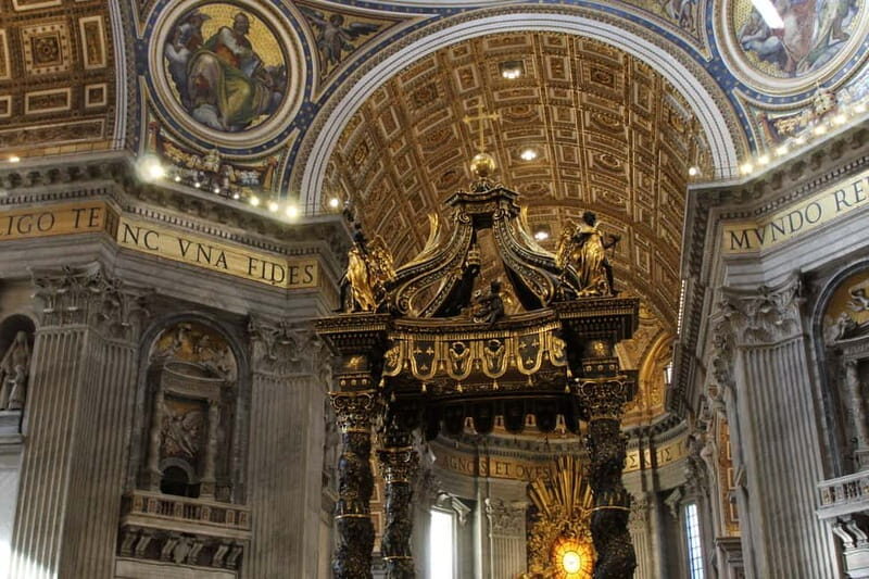 St. Peter's Basilica: Hosted Entrance & Digital Audioguide - Who Is This Tour Perfect For?