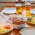 Stockholm: All-You-Can-Eat Shrimp/Tacos Cruise & Cover band - The Dining Experience