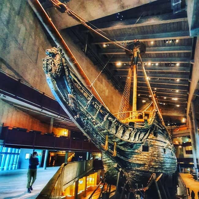 Stockholm: City Hall, Old Town & Vasa Museum Grand Tour - Detailed Breakdown of the Tour