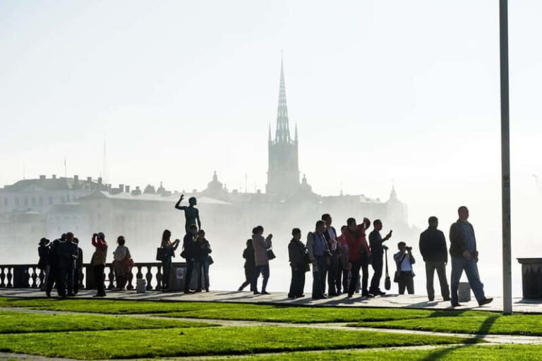 Stockholm: Highlights Guided Walking Tour - Authentic Experiences and Local Insights