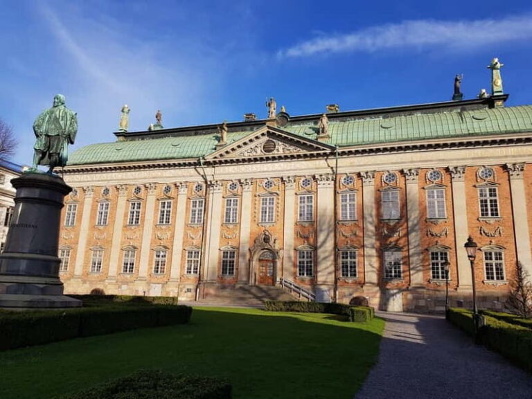 Stockholm: Legends & Landmarks City Hall & Old Town Tour - Who Would Love This Tour?