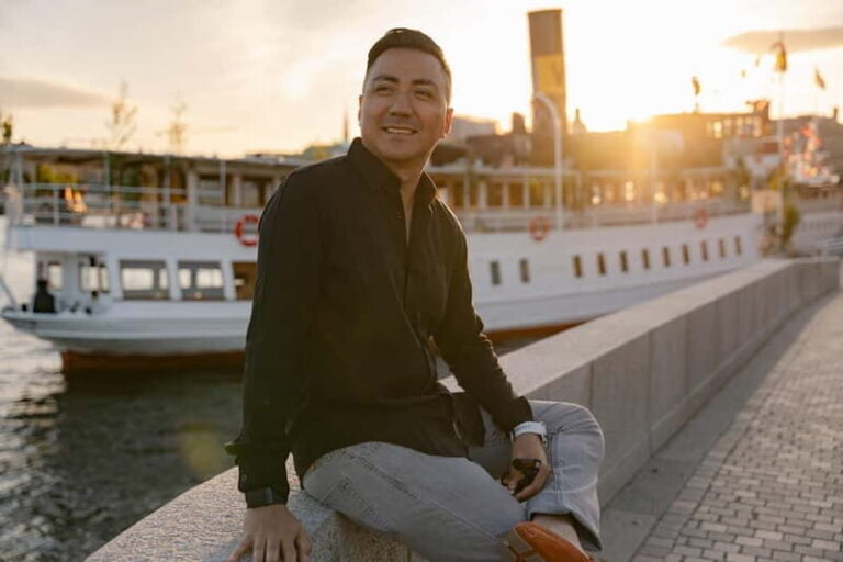 Stockholm: Private photoshoot in iconic spots - Why This Tour Works Well