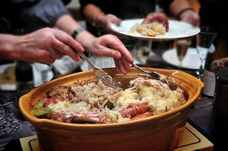 Strasbourg: All-Inclusive Food Tour and Wine Experience - Good To Know