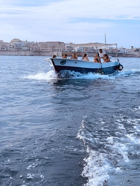 Syracuse: Ortigia and Sea Caves Excursion by Boat - What to Expect on the Day