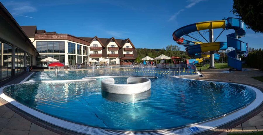 Szaflary: Thermal Baths Szaflary Full-Day Ticket - Who Should Consider Visiting Szaflary Thermal Baths?