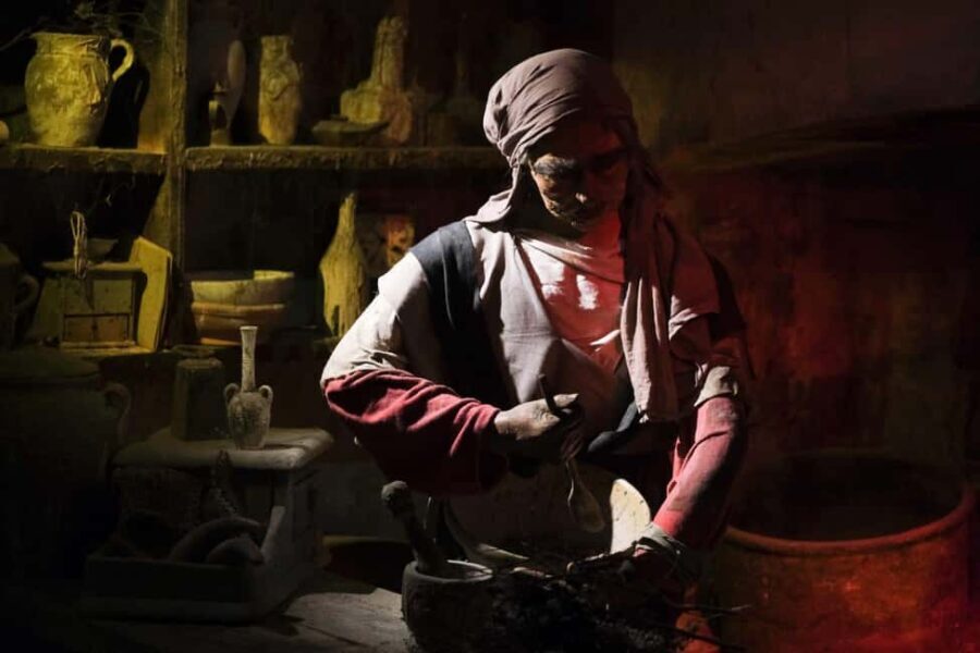 Tales of Torture in Mdina Dungeons - Guided Tour - The Journey Through Darkness: What to Expect