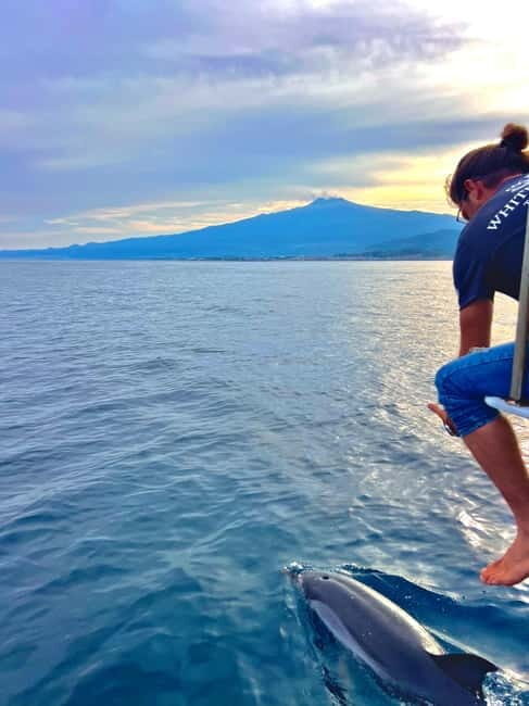 Taormina: Dolphin Tour and Sunset Aperitif Boat Tour - Discovering the Experience: What to Expect