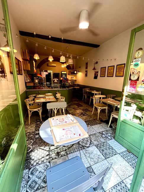 Tasting of Calabrian Friselle, historic pizzas, and Italian wines in Turin - The Itinerary: A Deep Dive into Italy’s Flavors