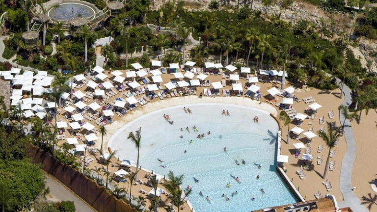 Tenerife: Siam Park Ticket & Transfer - Exploring Siam Park: Attractions and Environment