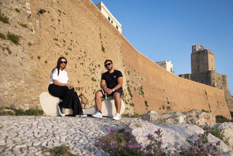 Termoli: private photo shoot in the old town - What to Expect During Your Photo Shoot