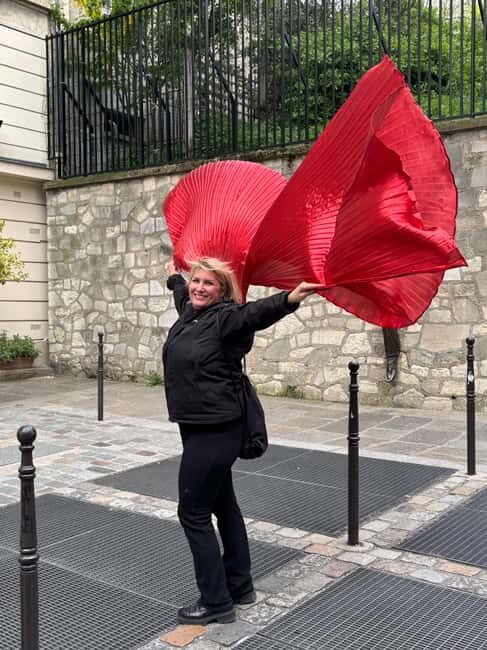 The voice of Montmartre is a must-see in Paris - Who Will Love This Tour?