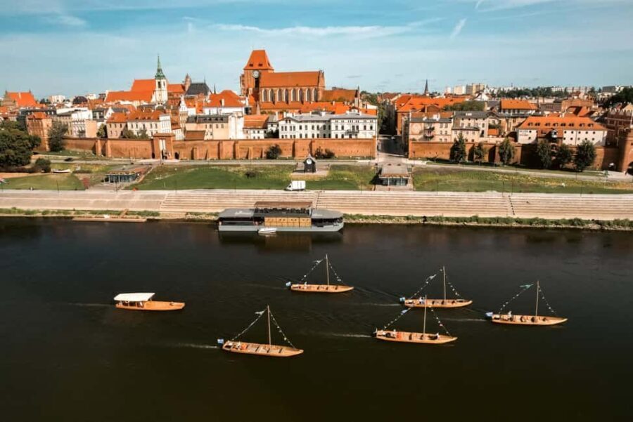 Toru: Scenic Cruise on a Traditional Vistula Wooden Boat - The Itinerary Breakdown