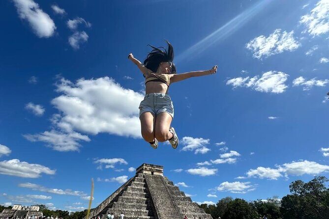 Tour Chichen Itza 2 Cenotes Suytun and Ik-kil - Visiting Valladolid: A Colonial Charm