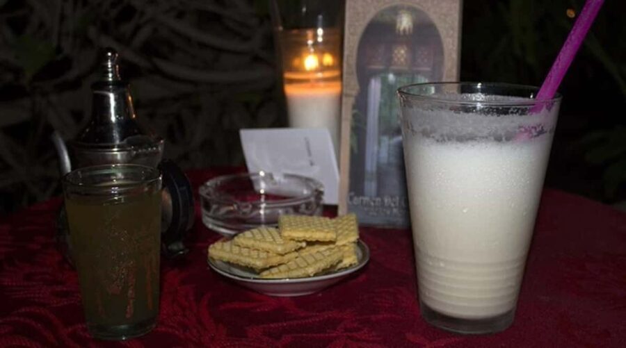 Tour from Alicante to Casa Morisca in Crevillente with Tea and Pastries in a Van - An In-Depth Look at the Experience