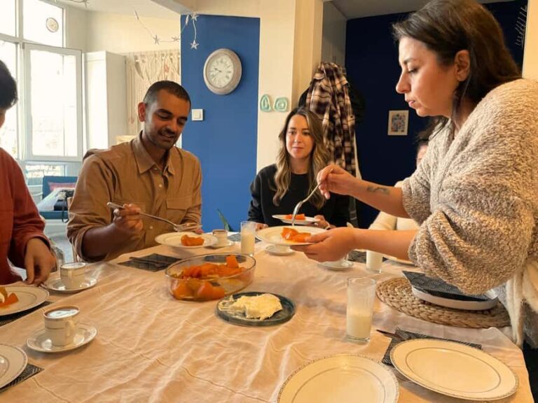 Traditional Home Cooking with a Local in stanbul Center - Practical Details and Logistics