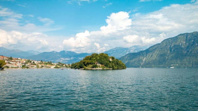 Tremezzo: Lake Como Shared Boat Tour - The Itinerary: A Closer Look at the Stops