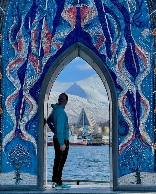 Tromsø Adventure Run: 6 km Guided Running Story Tour - In-Depth Tour Breakdown