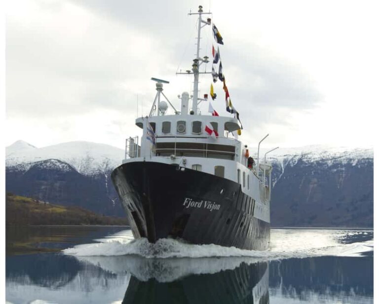 Tromsø: Captains city walk with food & drinks - FAQ