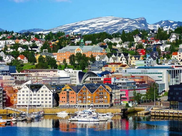 Tromsø: Island Tour with Cable Car Ride (Private or Shared) - A Walk-Through of the Tromsø Island Tour Experience