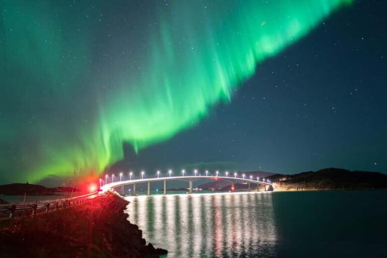 Tromsø: Northern Lights Hunt in French with Photographer - The Route and Location Strategy