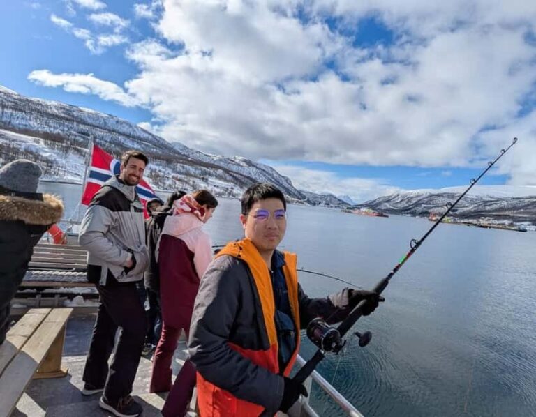Tromsøs Top-Rated Fjord & Fishing Cruise Lunch included - What To Expect During the 5-Hour Tour