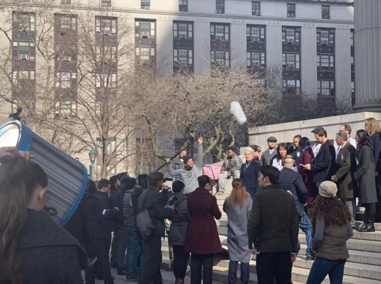 True Crime New York: NYPD-Guided Mafia Walking Tour w/ Food - The Experience Itself: What You Can Expect