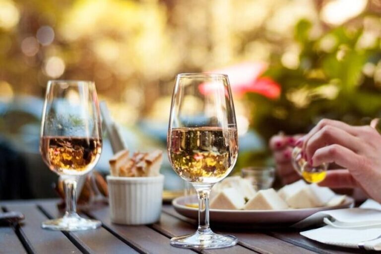 Turin: Gastronomy tasting through oil, wine and cheese - What to Expect Throughout the Tour