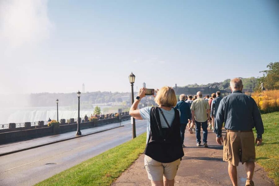 Ultimate Niagara Falls Tour with Boat Cruise - An In-Depth Look at the Tour Itinerary