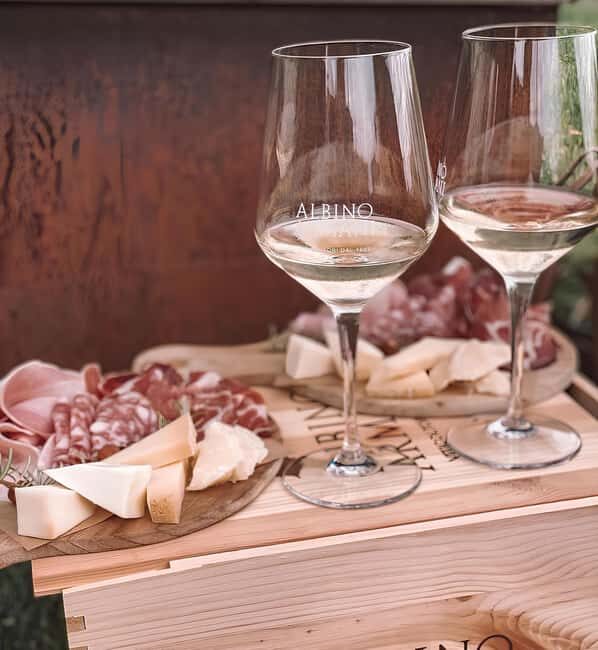 Valdadige: Winery Tour with 4 Wine Tastings - The Itinerary Breakdown