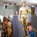 Valencia: Fallas theme tour with creative workshop - What Makes This Tour Stand Out?