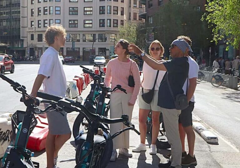 Valencia: Historic Center Guided Bike Tour - Who Is This Tour Best For?