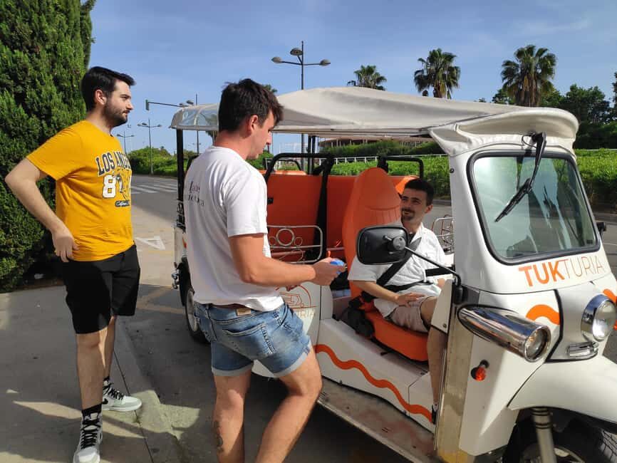 Valencia: Modern Tuk Tuk Tour (1h 30m) - Detailed Breakdown of the Itinerary