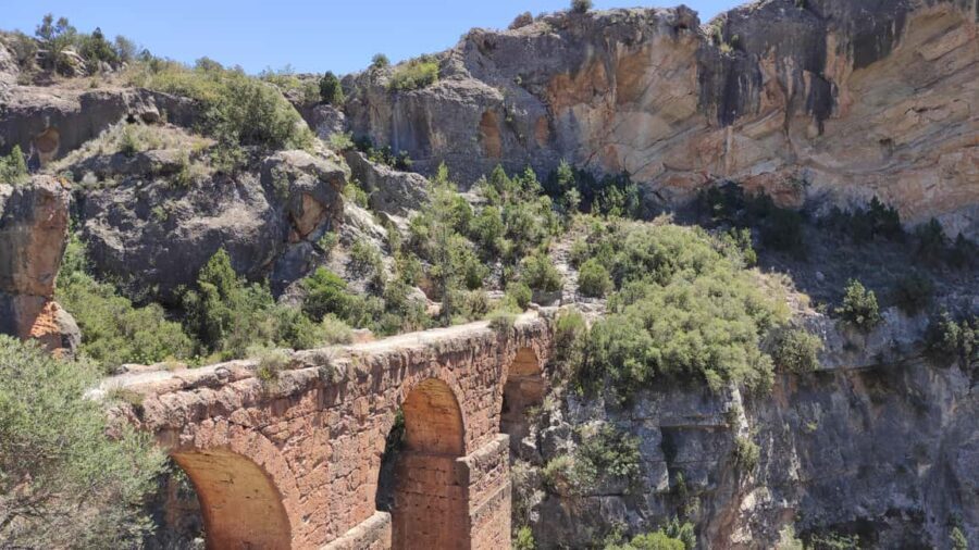 Valencia: Peña Cortada Aqueduct Guided History Hike - Practical Details and Value