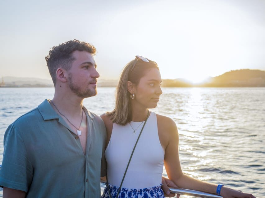 Valencia: Sailing Catamaran Cruise with Sunset Option and DJ - The Scenic Highlights