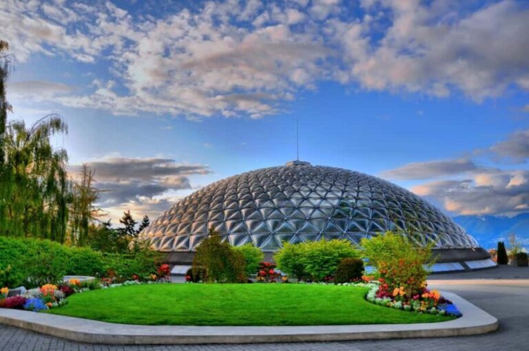 Vancouver: City Highlights Bus Tour - What’s Included and What’s Not