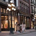 Vancouver: Explore Gastown with an Outdoor Murder Mystery - Why This Tour Works Well for Travelers